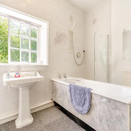 Belmont House * Hornby (Hambleton)