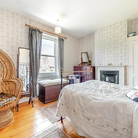 Belmont House * Hornby (Hambleton)