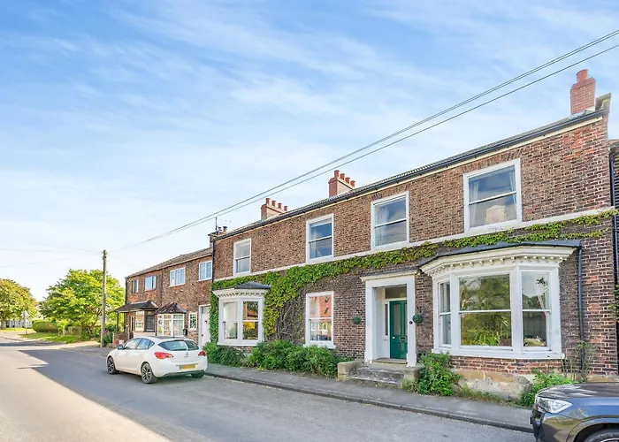 Belmont House * Hornby (Hambleton)