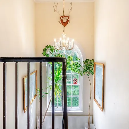 Belmont House Semesterbostad *